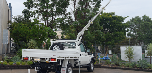 Headboard Mounted Ute Crane