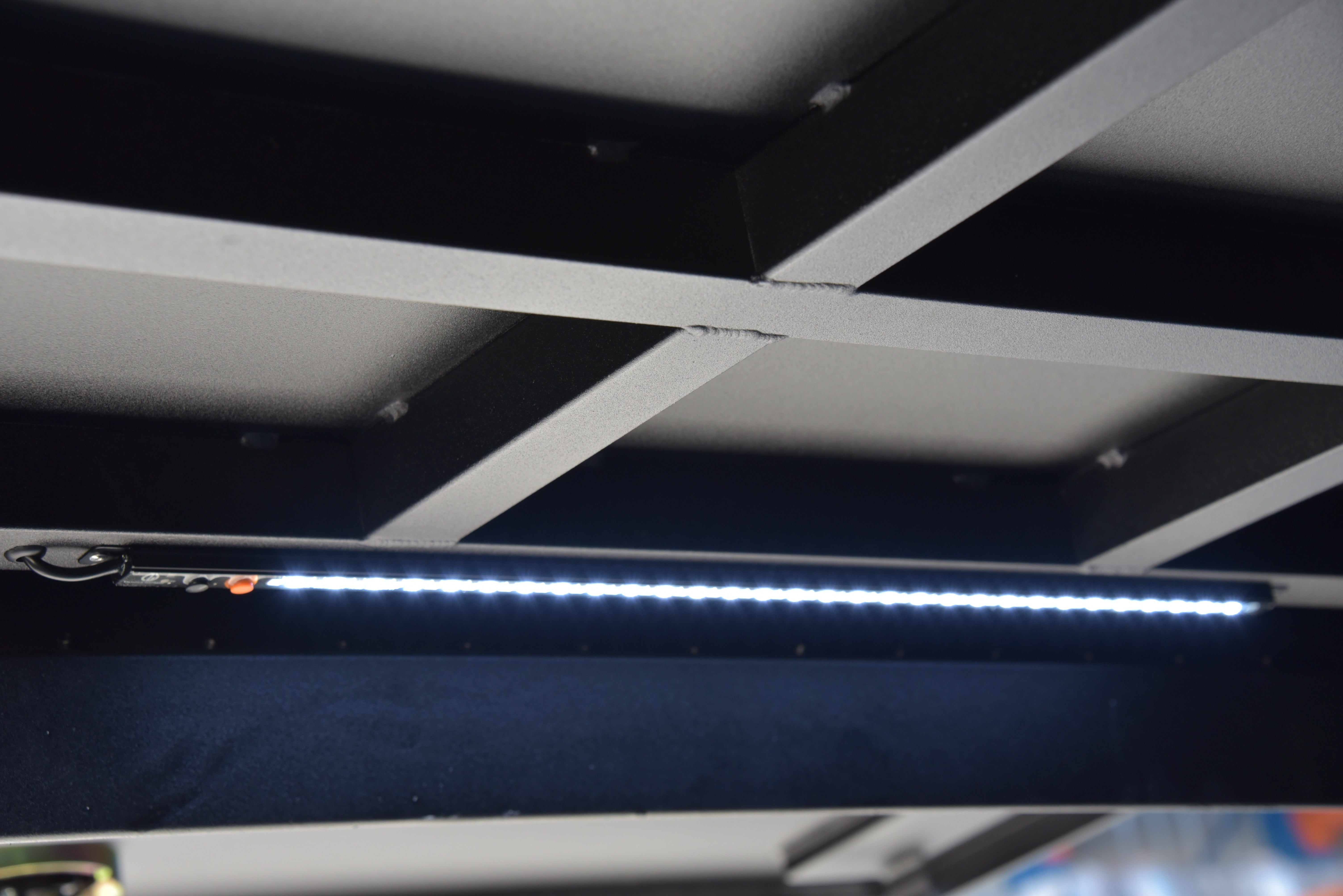 L.E.D Strip Light - Canopy/Toolbox Internal 600mm – Duratray
